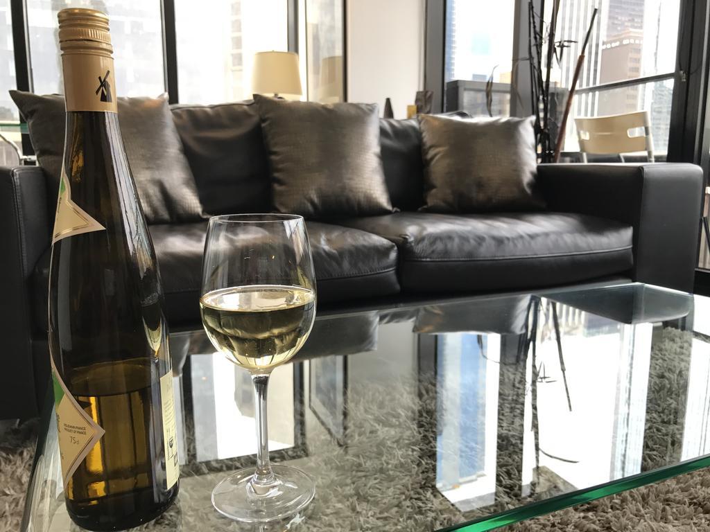 Aura On Flinders Serviced Apartments Melbourne Exterior foto